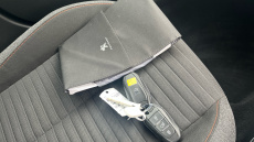 Peugeot 208 1.2 PureTech Active Premium + 5dr Petrol Hatchback